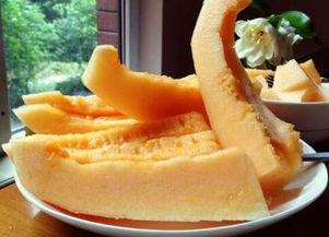 吃哈密瓜头昏,揭秘夏日美食背后的健康隐患